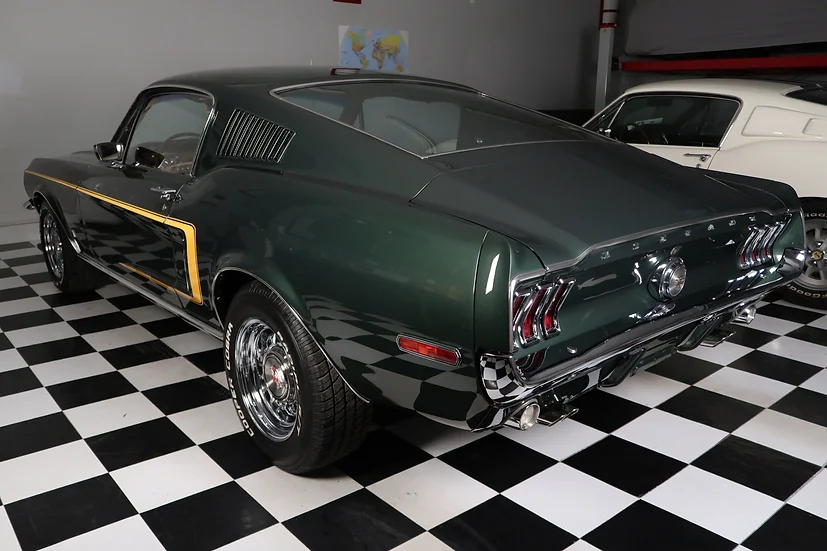 
								1968 Mustang Fastback GT full									