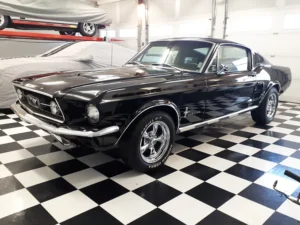 1967 Mustang Fastback Black